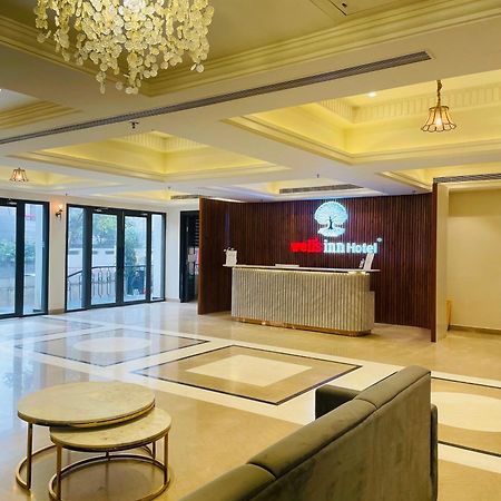 Wells Inn Hotel Varanasi Esterno foto